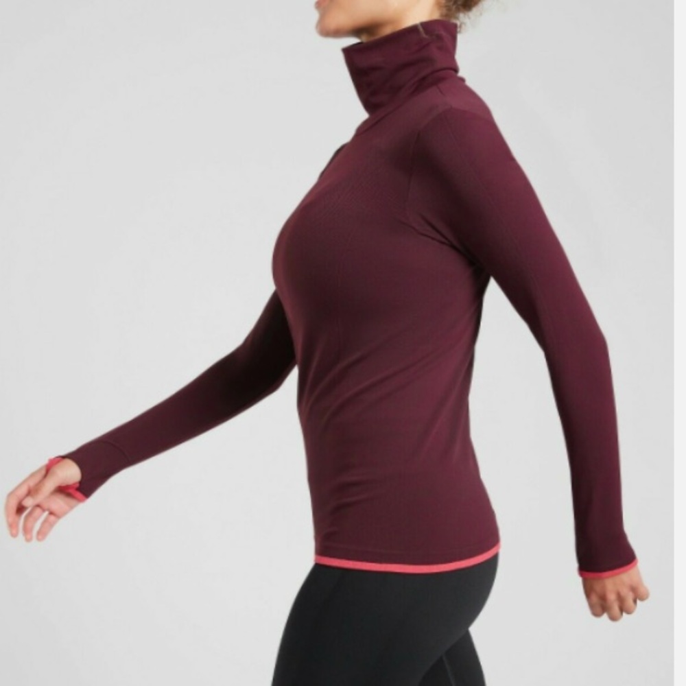Athleta downslope turtleneck top